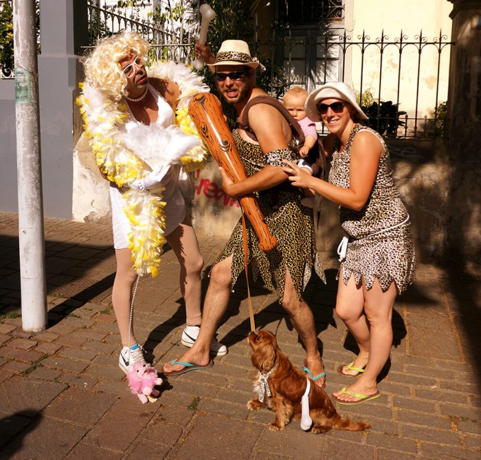 Pour finir, nous voici déguisés pour le carnaval de Santa-Cruz (même pas honte ;-))